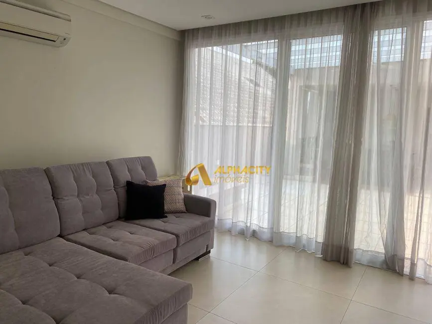 Foto 7 de Casa de Condomínio com 4 quartos à venda, 360m2 em Santana De Parnaiba - SP