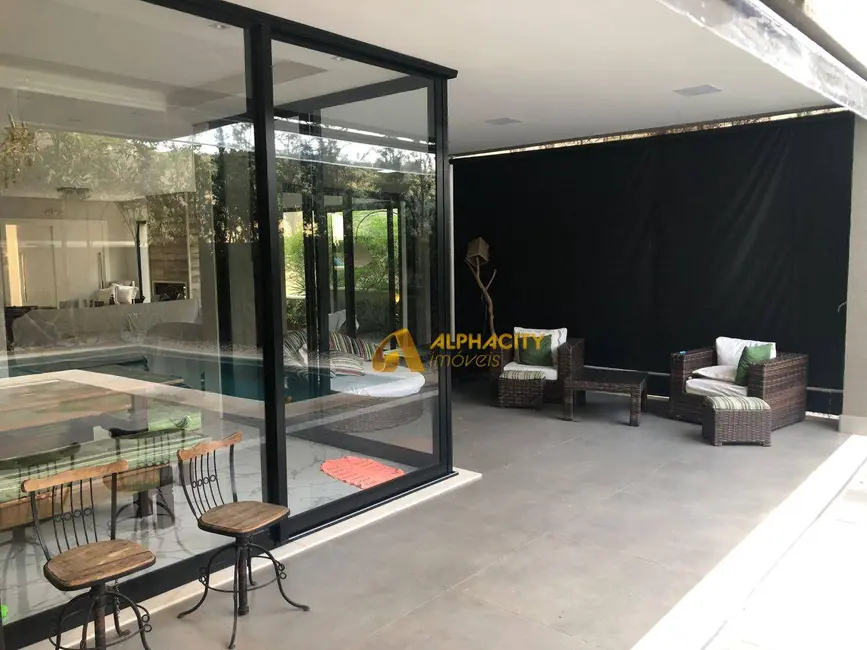 Foto 4 de Casa de Condomínio com 4 quartos para alugar, 525m2 em Tamboré, Santana De Parnaiba - SP