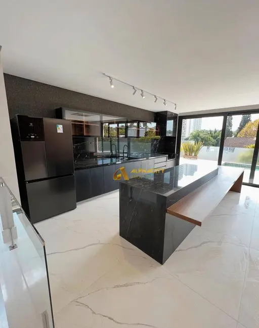 Foto 6 de Casa de Condomínio com 4 quartos à venda, 560m2 em Barueri - SP