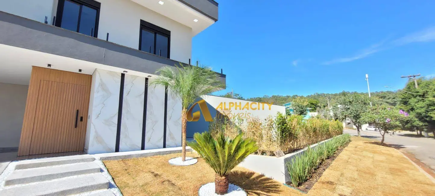 Foto 3 de Casa de Condomínio com 3 quartos à venda, 318m2 em Suru, Santana De Parnaiba - SP