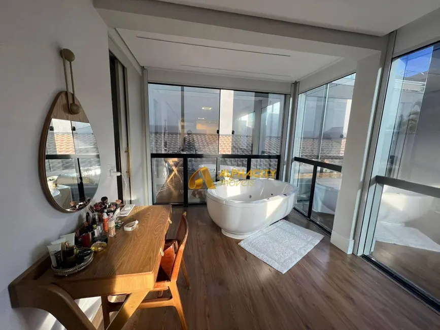 Casa de Condomínio com 4 quartos à venda, 490m2 em Santana De Parnaiba - SP - imagem 6 Foto 6 de Casa de Condomínio com 4 quartos à venda, 490m2 em Santana De Parnaiba - SP