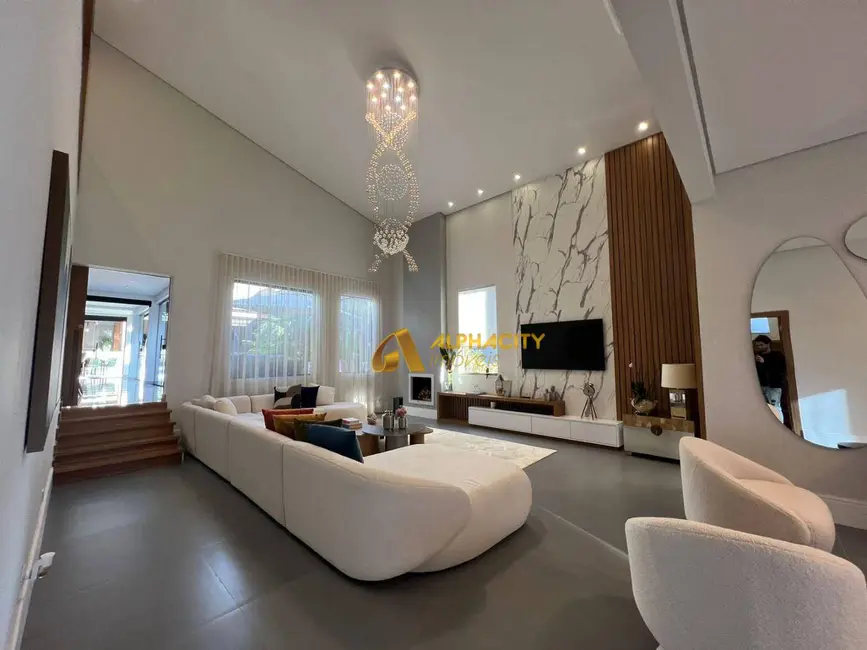 Casa de Condomínio com 4 quartos à venda, 490m2 em Santana De Parnaiba - SP - imagem 5 Foto 5 de Casa de Condomínio com 4 quartos à venda, 490m2 em Santana De Parnaiba - SP