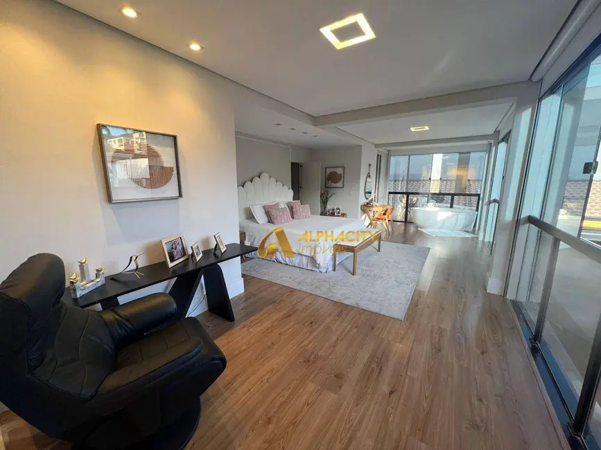 Casa de Condomínio com 4 quartos à venda, 490m2 em Santana De Parnaiba - SP - imagem 9 Foto 9 de Casa de Condomínio com 4 quartos à venda, 490m2 em Santana De Parnaiba - SP