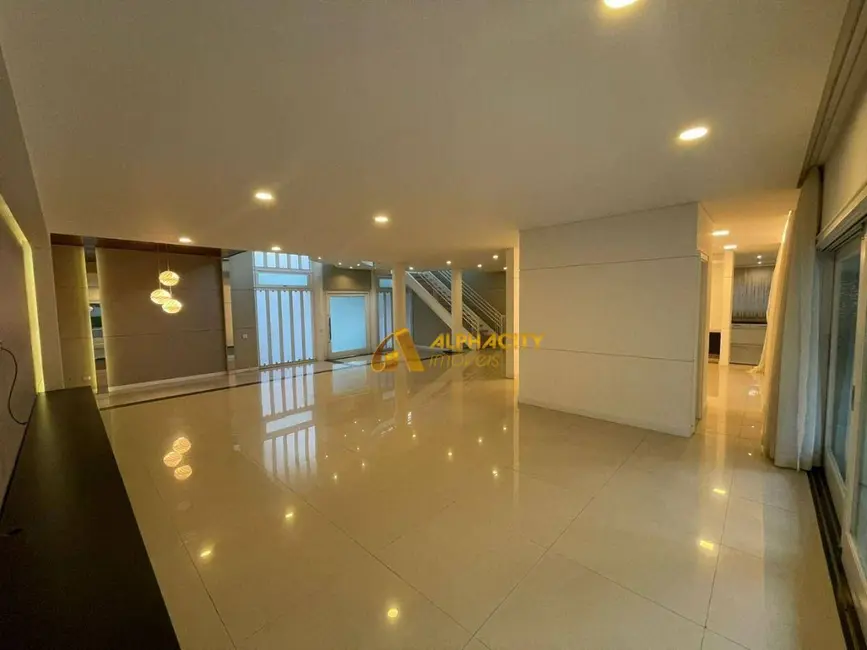 Casa de Condomínio com 5 quartos à venda, 616m2 em Santana De Parnaiba - SP - imagem 5 Foto 5 de Casa de Condomínio com 5 quartos à venda, 616m2 em Santana De Parnaiba - SP