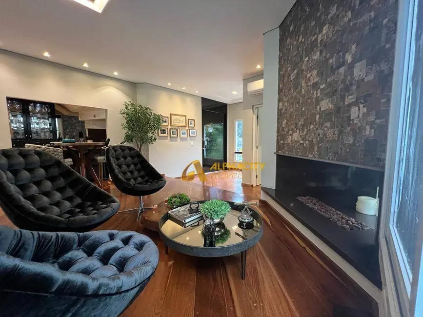 Casa de Condomínio com 4 quartos à venda, 549m2 em Santana De Parnaiba - SP - imagem 6 Foto 6 de Casa de Condomínio com 4 quartos à venda, 549m2 em Santana De Parnaiba - SP