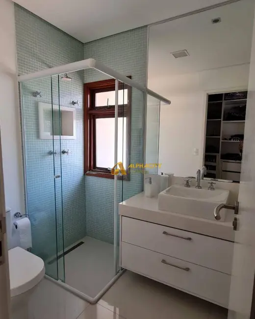 Casa de Condomínio com 3 quartos à venda, 360m2 em Santana De Parnaiba - SP - imagem 2 Foto 2 de Casa de Condomínio com 3 quartos à venda, 360m2 em Santana De Parnaiba - SP