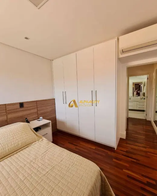 Casa de Condomínio com 3 quartos à venda, 360m2 em Santana De Parnaiba - SP - imagem 7 Foto 7 de Casa de Condomínio com 3 quartos à venda, 360m2 em Santana De Parnaiba - SP