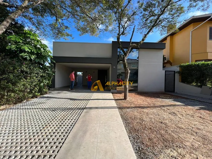Casa de Condomínio com 3 quartos à venda, 360m2 em Santana De Parnaiba - SP - imagem 1 Foto 1 de Casa de Condomínio com 3 quartos à venda, 360m2 em Santana De Parnaiba - SP