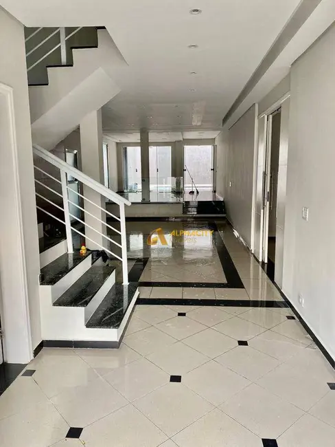 Casa de Condomínio com 4 quartos à venda, 360m2 em Santana De Parnaiba - SP - imagem 5 Foto 5 de Casa de Condomínio com 4 quartos à venda, 360m2 em Santana De Parnaiba - SP