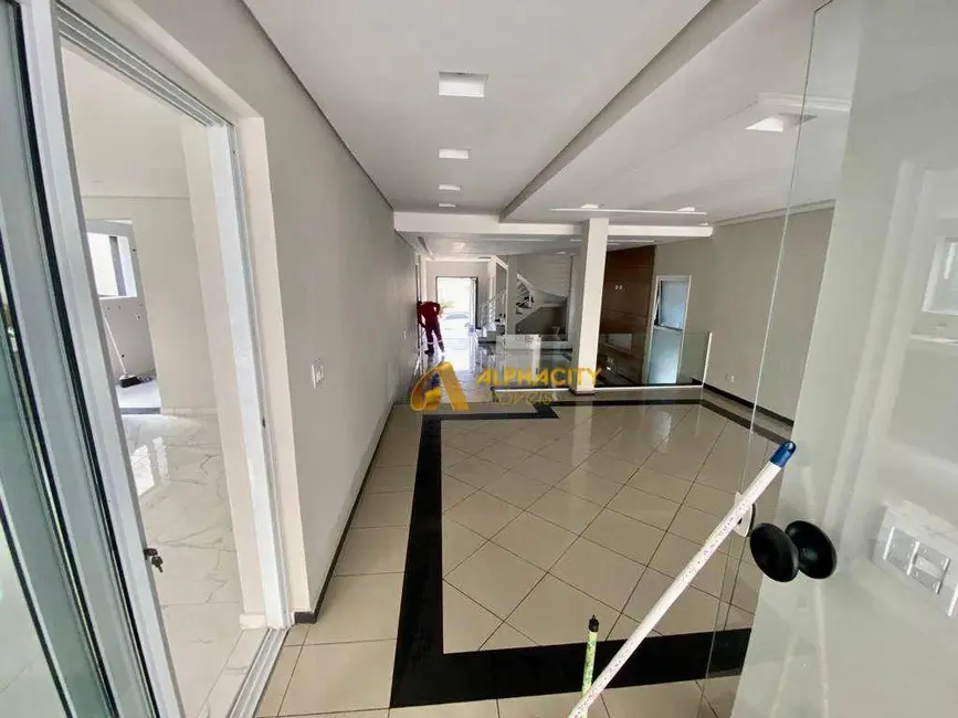 Casa de Condomínio com 4 quartos à venda, 360m2 em Santana De Parnaiba - SP - imagem 4 Foto 4 de Casa de Condomínio com 4 quartos à venda, 360m2 em Santana De Parnaiba - SP