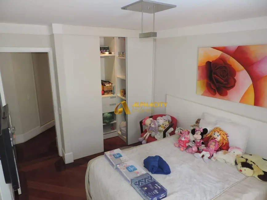 Foto 8 de Casa de Condomínio com 4 quartos à venda e para alugar, 2400m2 em Santana De Parnaiba - SP