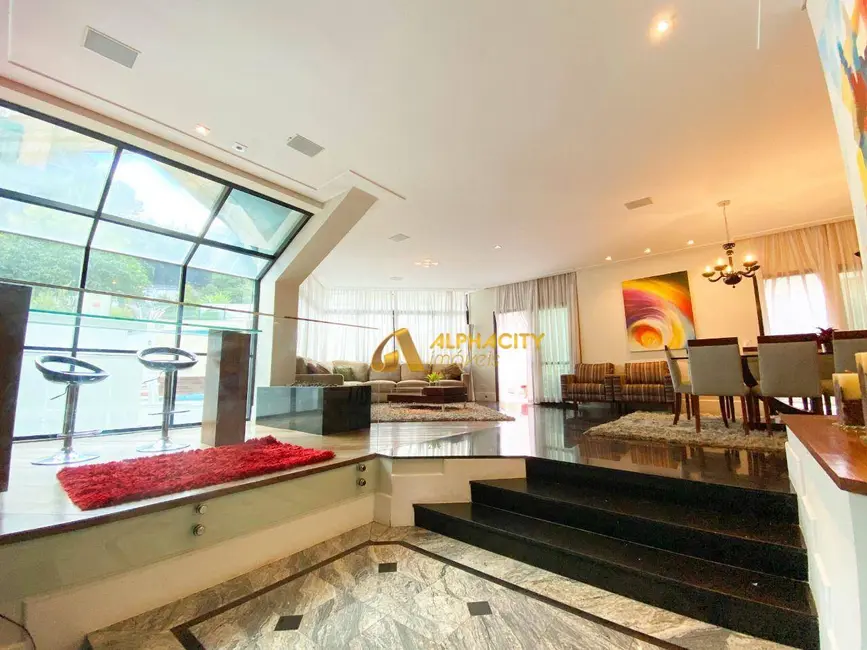 Foto 4 de Casa de Condomínio com 4 quartos à venda e para alugar, 2400m2 em Santana De Parnaiba - SP