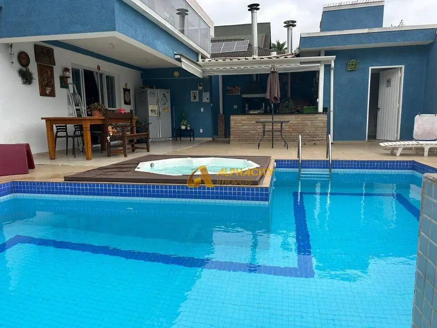 Casa de Condomínio com 4 quartos à venda, 420m2 em Santana De Parnaiba - SP - imagem 1 Foto 1 de Casa de Condomínio com 4 quartos à venda, 420m2 em Santana De Parnaiba - SP