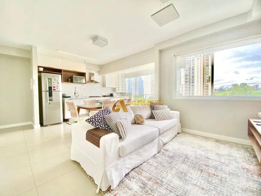 Foto 6 de Apartamento com 1 quarto à venda e para alugar, 58m2 em Alphaville Empresarial, Barueri - SP