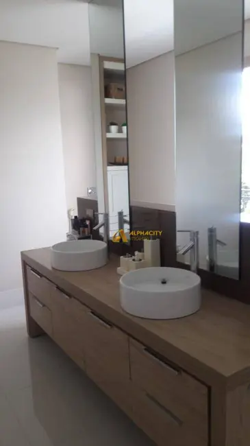 Foto 8 de Casa de Condomínio com 3 quartos à venda, 420m2 em Santana De Parnaiba - SP