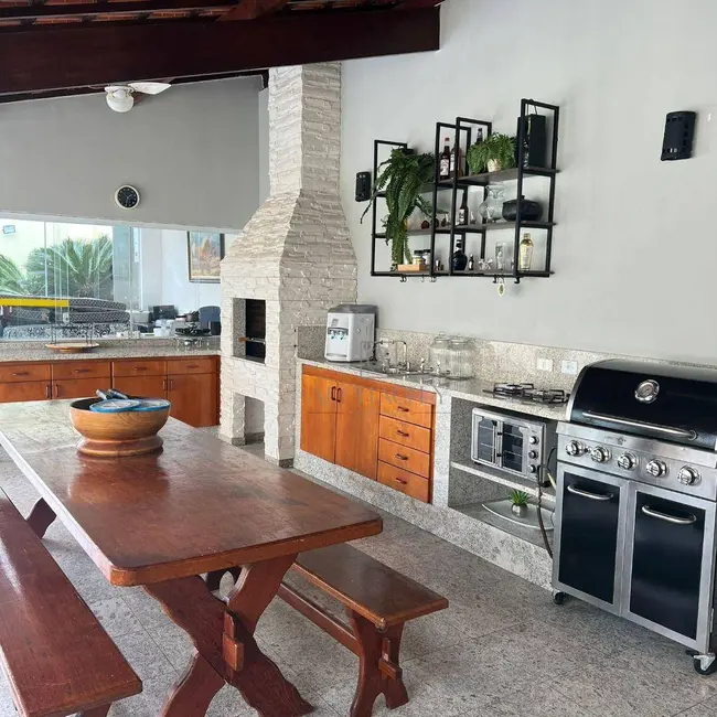 Foto 3 de Casa de Condomínio com 4 quartos à venda, 490m2 em Santana De Parnaiba - SP