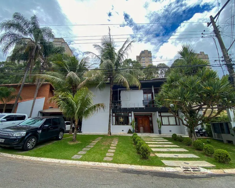 Foto 1 de Casa de Condomínio com 6 quartos à venda e para alugar, 700m2 em Santana De Parnaiba - SP