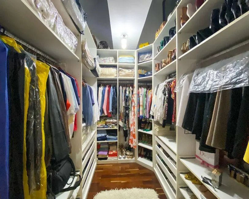 Foto 8 de Casa de Condomínio com 6 quartos à venda e para alugar, 700m2 em Santana De Parnaiba - SP