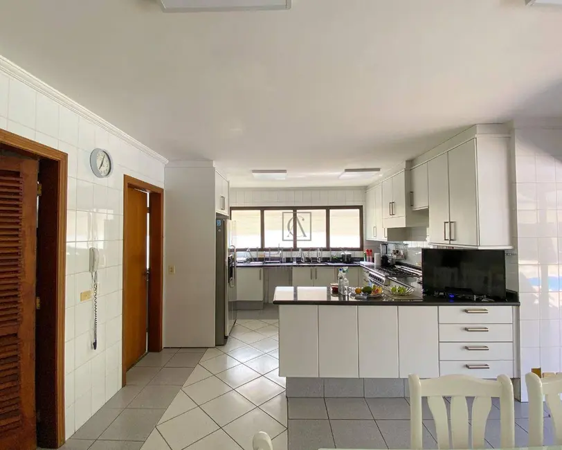 Foto 3 de Casa de Condomínio com 4 quartos à venda, 1040m2 em Santana De Parnaiba - SP