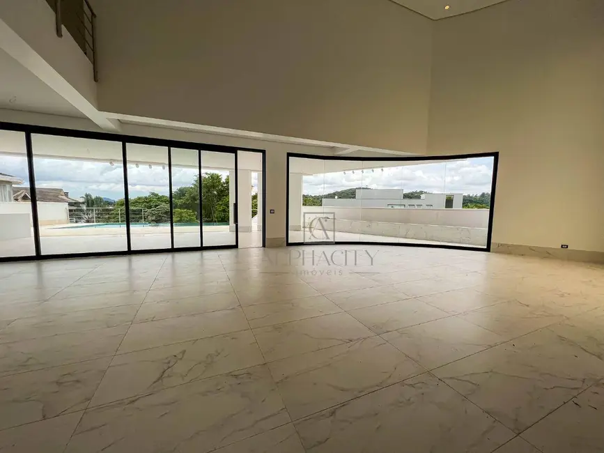 Casa de Condomínio com 4 quartos à venda, 606m2 em Santana De Parnaiba - SP - imagem 2 Foto 2 de Casa de Condomínio com 4 quartos à venda, 606m2 em Santana De Parnaiba - SP