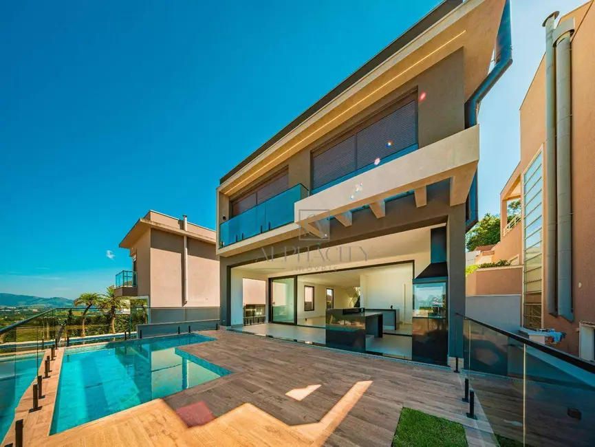 Casa de Condomínio com 4 quartos à venda, 360m2 em Santana De Parnaiba - SP - imagem 6 Foto 6 de Casa de Condomínio com 4 quartos à venda, 360m2 em Santana De Parnaiba - SP