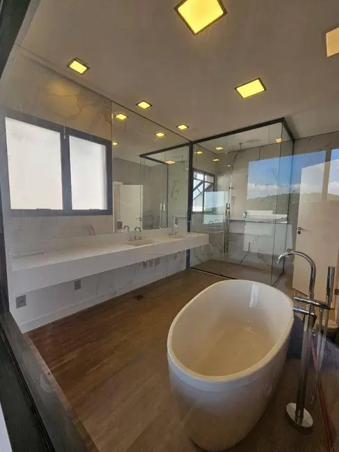 Foto 1 de Casa de Condomínio com 4 quartos à venda, 440m2 em Santana De Parnaiba - SP