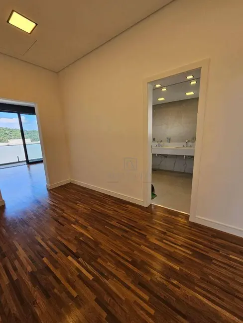 Foto 3 de Casa de Condomínio com 4 quartos à venda, 440m2 em Santana De Parnaiba - SP