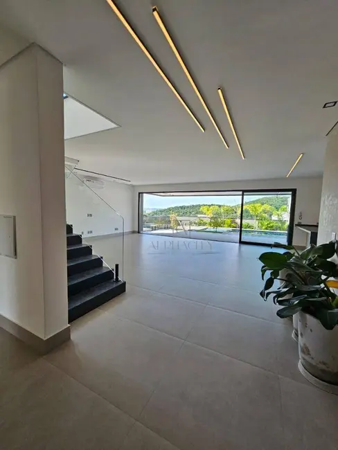 Foto 9 de Casa de Condomínio com 4 quartos à venda, 440m2 em Santana De Parnaiba - SP