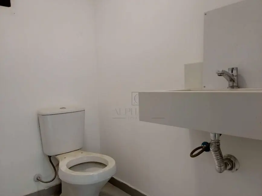 Foto 8 de Sala Comercial para alugar, 67m2 em Empresarial 18 do Forte, Barueri - SP