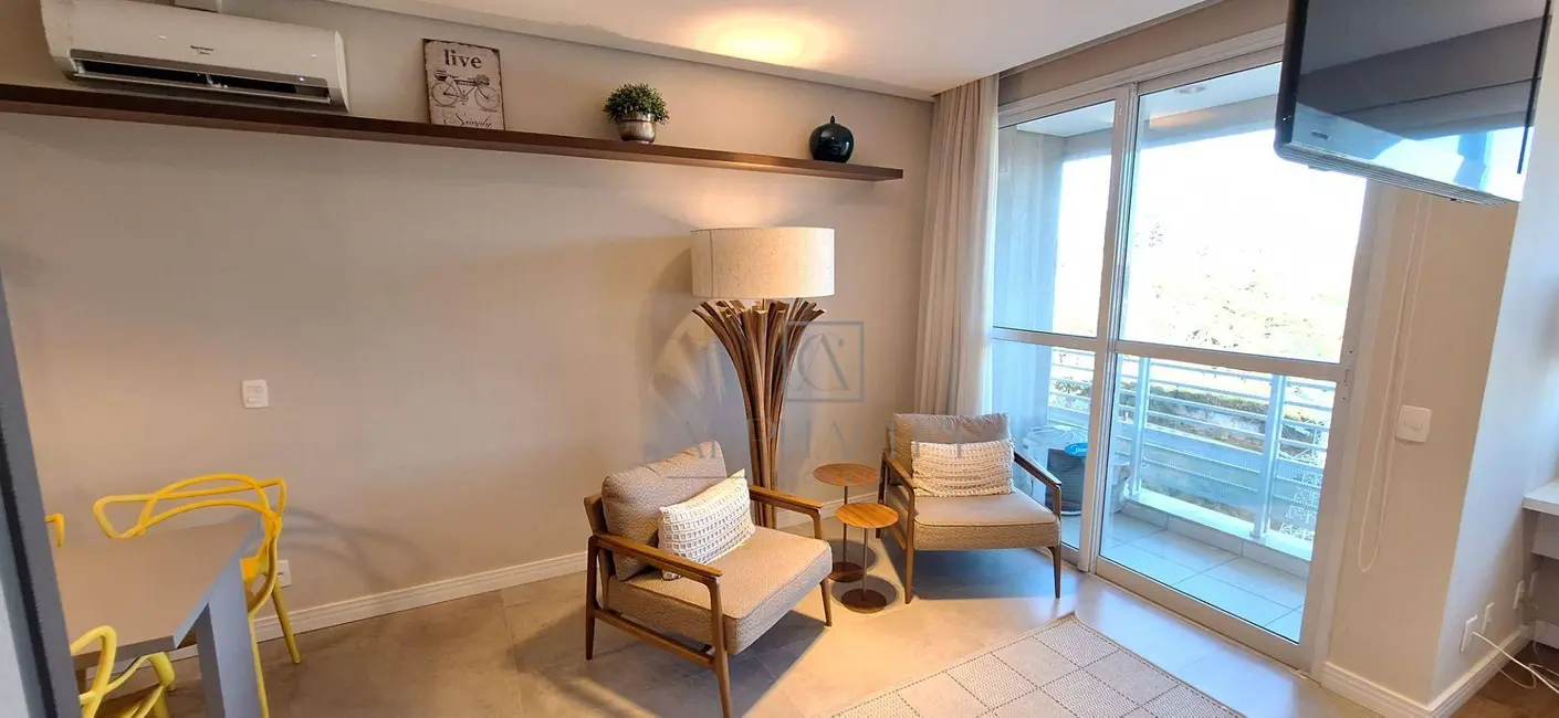 Foto 3 de Kitnet com 1 quarto para alugar, 45m2 em Tamboré, Santana De Parnaiba - SP