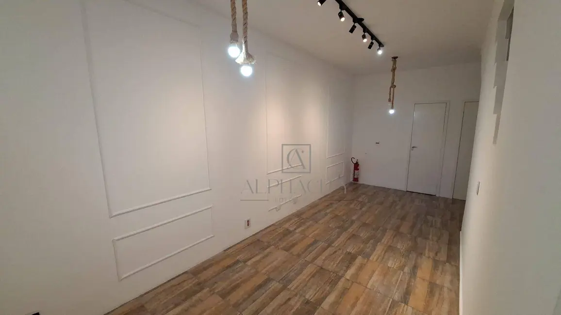 Foto 2 de Loja para alugar, 99m2 em Barueri - SP