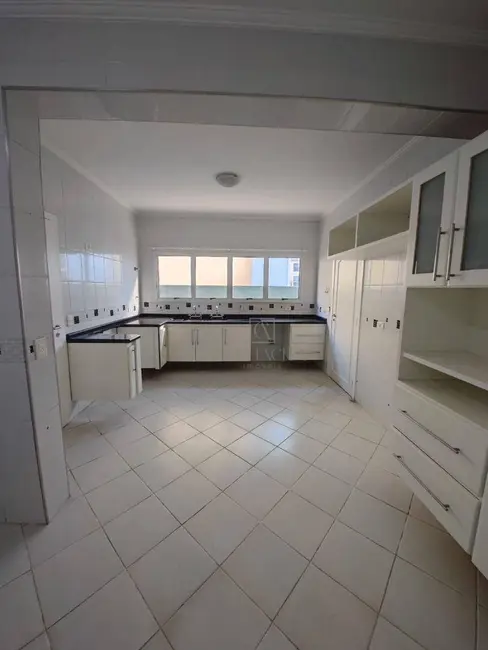 Foto 9 de Casa de Condomínio com 4 quartos à venda e para alugar, 560m2 em Santana De Parnaiba - SP
