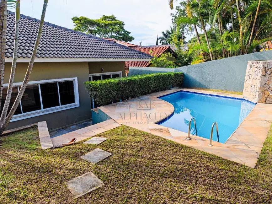 Foto 2 de Casa de Condomínio com 4 quartos à venda e para alugar, 560m2 em Santana De Parnaiba - SP