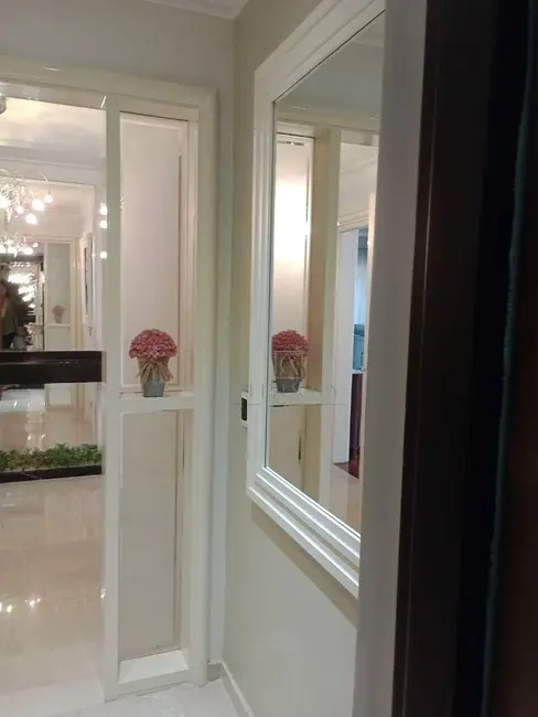 Foto 2 de Apartamento com 4 quartos para alugar, 288m2 em Alphaville Industrial, Barueri - SP