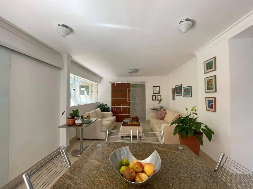 Casa de Condomínio com 4 quartos para alugar, 720m2 em Barueri - SP - imagem 6 Foto 6 de Casa de Condomínio com 4 quartos para alugar, 720m2 em Barueri - SP