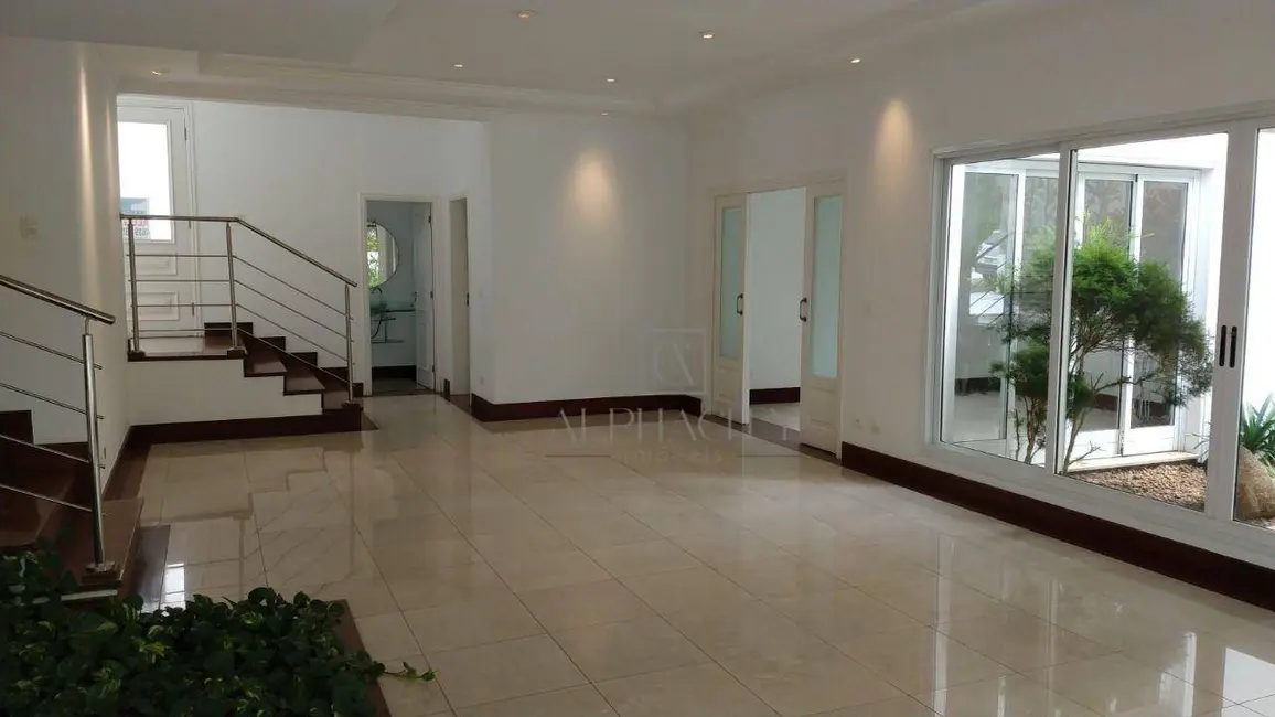 Foto 1 de Casa de Condomínio com 4 quartos para alugar, 585m2 em Alphaville Conde II, Barueri - SP