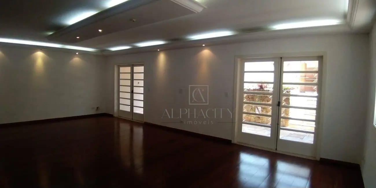 Foto 8 de Casa de Condomínio com 4 quartos para alugar, 360m2 em Santana De Parnaiba - SP