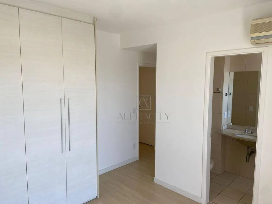 Foto 6 de Apartamento com 3 quartos para alugar, 165m2 em Alphaville Industrial, Barueri - SP