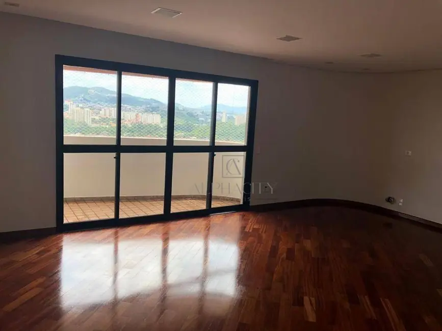 Foto 3 de Apartamento com 4 quartos para alugar, 210m2 em Alphaville Industrial, Barueri - SP