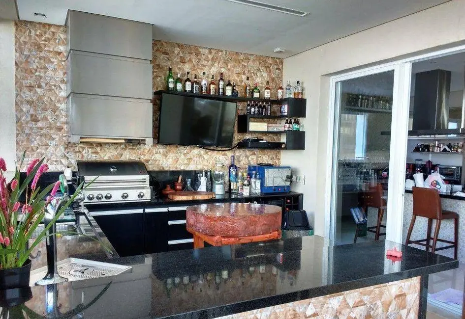 Foto 1 de Casa de Condomínio com 4 quartos à venda, 300m2 em Santana De Parnaiba - SP