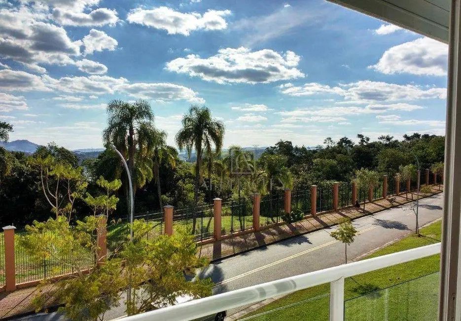 Foto 9 de Casa de Condomínio com 4 quartos à venda, 300m2 em Santana De Parnaiba - SP