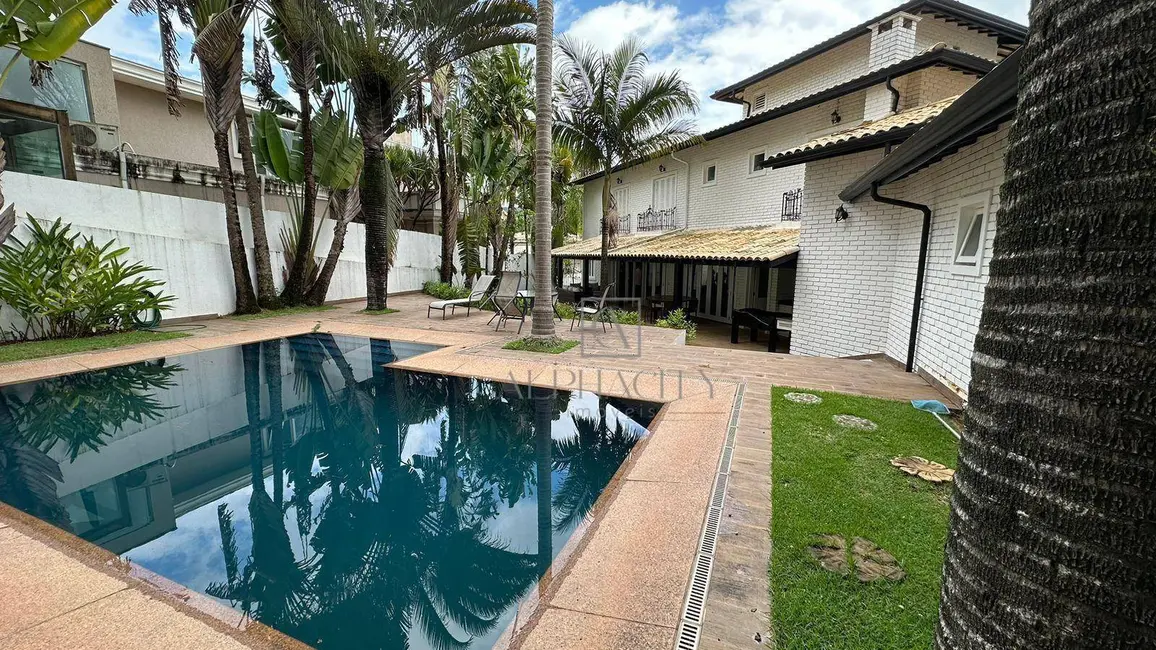 Foto 1 de Casa de Condomínio com 4 quartos para alugar, 795m2 em Jardim São Luís, Santana De Parnaiba - SP