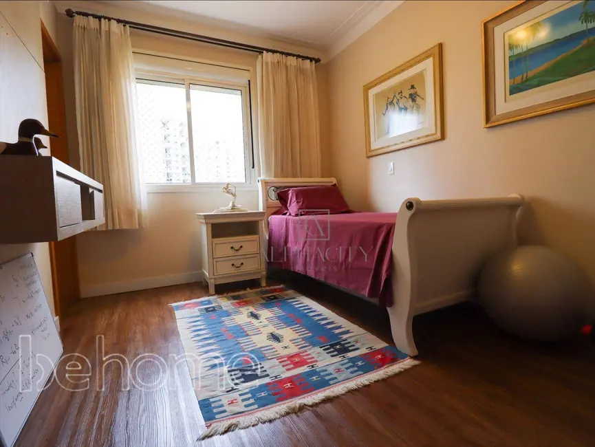 Foto 5 de Apartamento com 4 quartos à venda, 224m2 em Santana De Parnaiba - SP