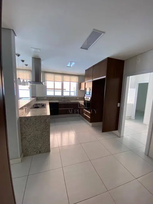 Foto 5 de Casa de Condomínio com 4 quartos à venda, 377m2 em Santana De Parnaiba - SP