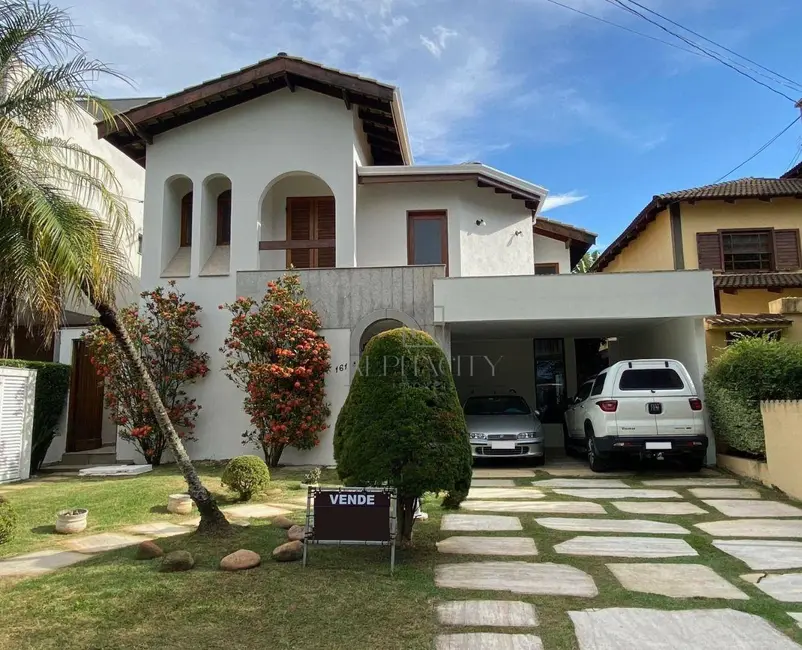 Foto 1 de Casa de Condomínio com 3 quartos à venda, 360m2 em Santana De Parnaiba - SP