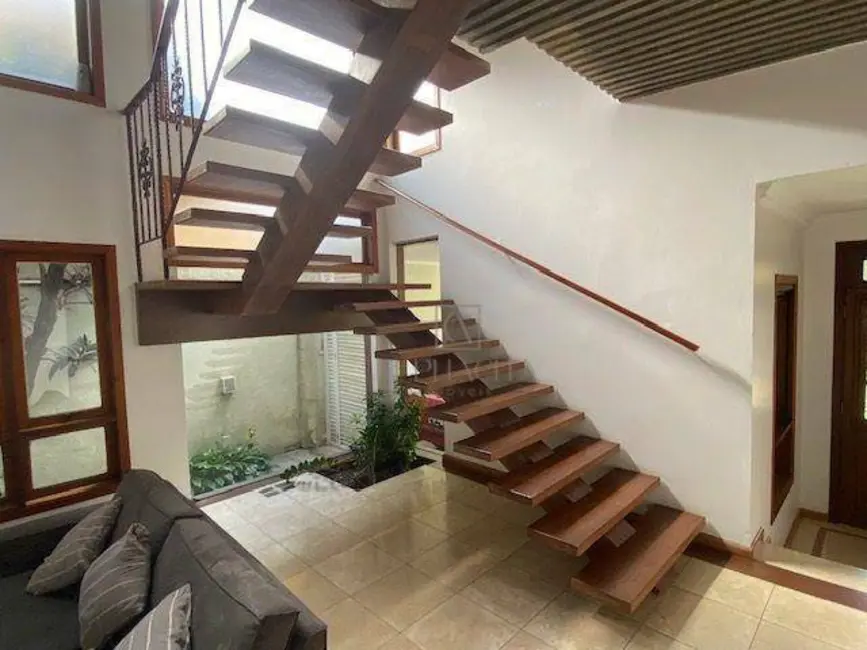Foto 8 de Casa de Condomínio com 3 quartos à venda, 360m2 em Santana De Parnaiba - SP
