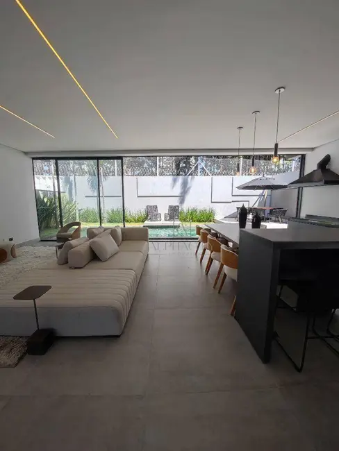 Foto 7 de Casa de Condomínio com 4 quartos à venda e para alugar, 360m2 em Santana De Parnaiba - SP