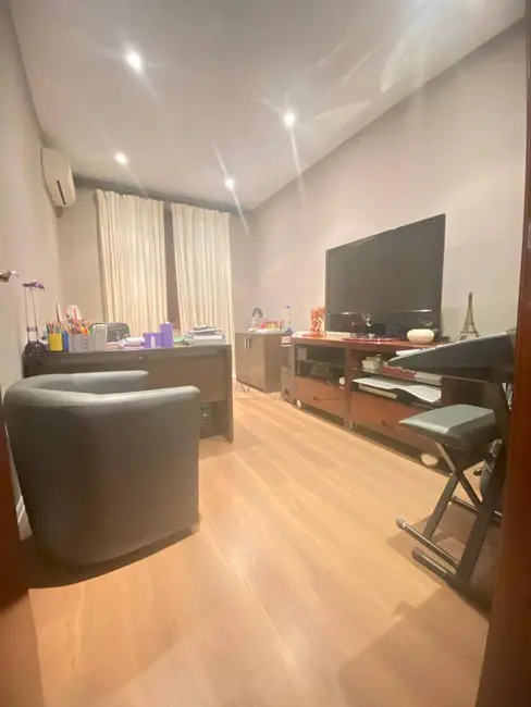 Foto 8 de Casa de Condomínio com 5 quartos à venda, 2700m2 em Santana De Parnaiba - SP