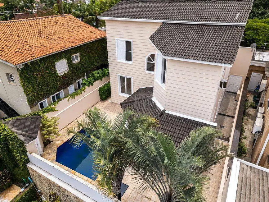 Foto 3 de Casa de Condomínio com 4 quartos para alugar, 452m2 em Santana De Parnaiba - SP