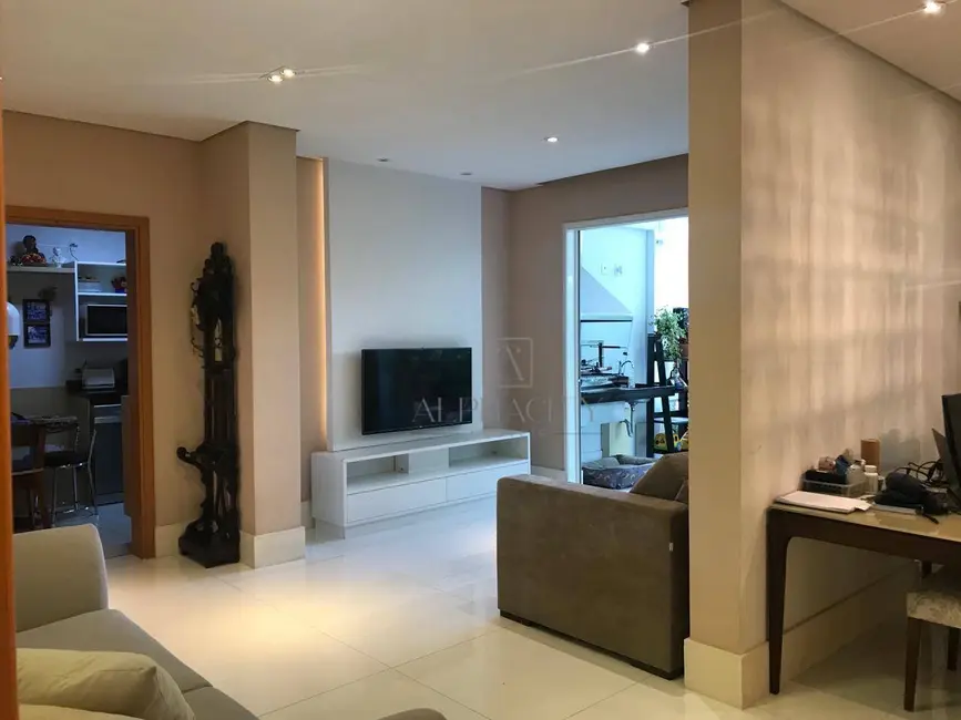 Foto 8 de Apartamento com 3 quartos para alugar, 142m2 em Tamboré, Santana De Parnaiba - SP